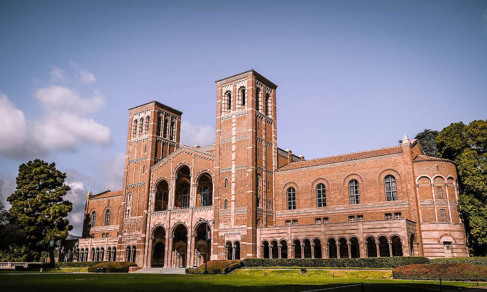 UCLA (Foto: ACasualPenguin, Pixabay)